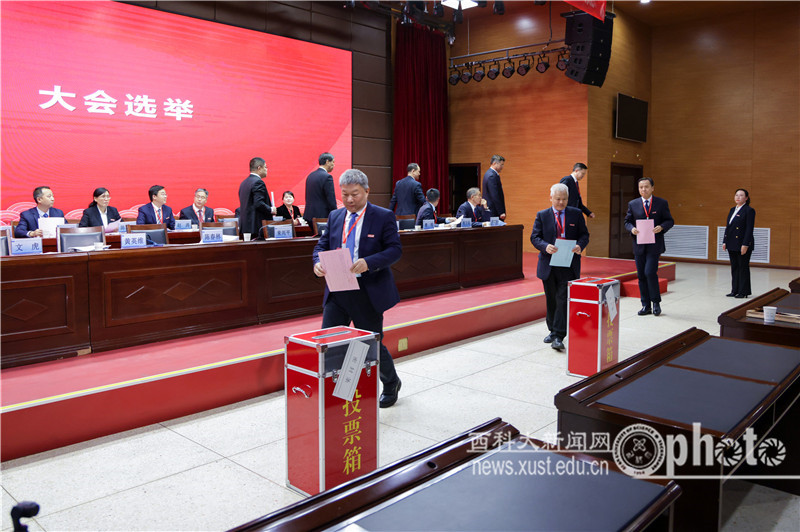 YAO_6866.JPG 原来名称也丢了