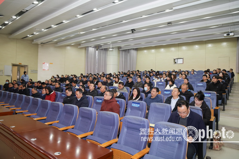 YAO_6051.JPG 原来名称也丢了