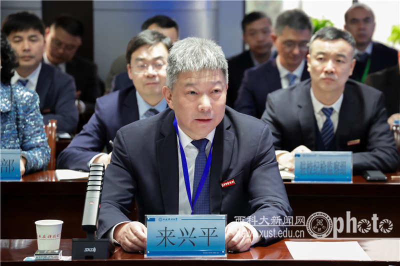 YAO_3267.JPG 原来名称也丢了