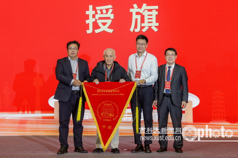 LYK_9705.JPG 原来名称也丢了